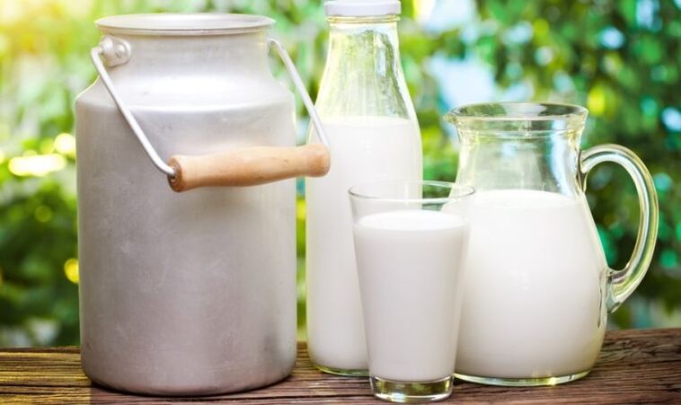 pieno produktai pradedami vartoti palaipsniui nuo antrosios dietos savaitės