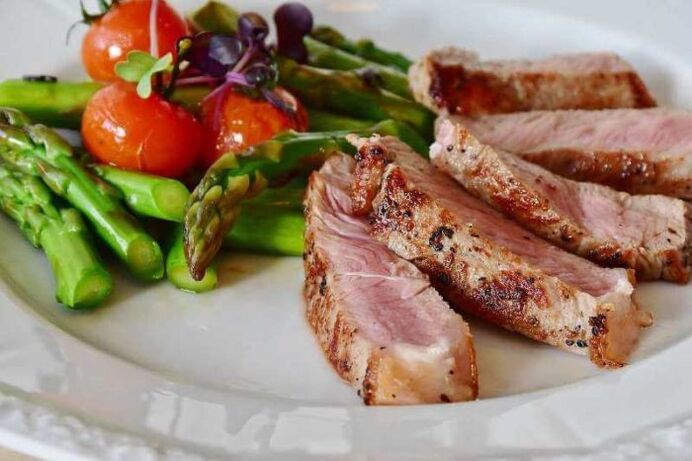 Keto dietos patiekalas